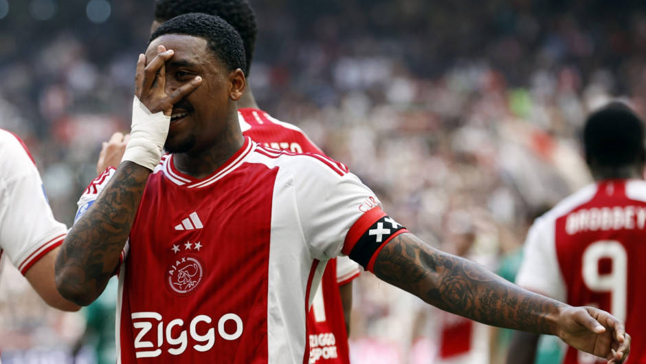 关于刚刚！托特纳姆转会期防线松动赛后拉齐奥备战法甲，转会期阿贾克斯伤情更新的信息九游游戏社区交流